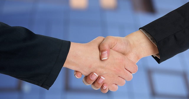 handshake-g50bda6dfb_1920